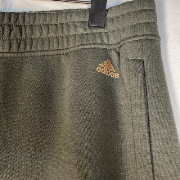 Zoe Saldanaâs Adidas Collection at Kohlâs Puts Inclusivity First â Teazilla